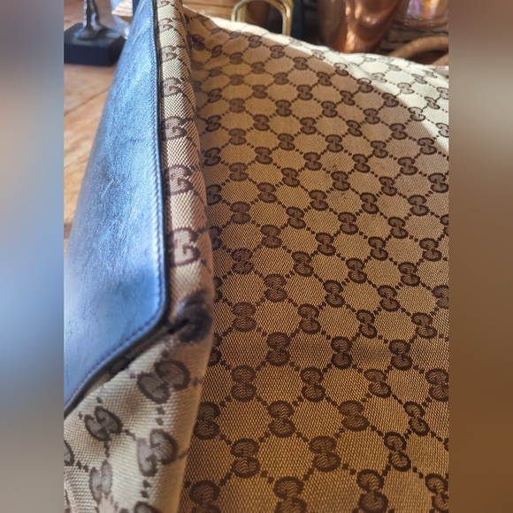 Gucci GG Monogram Tote Purse - Picture 4 of 6